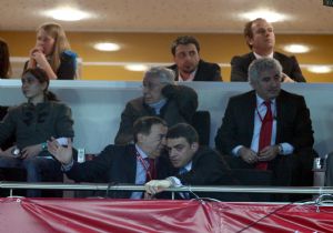 SOSYALİST ENTERNASYONAL DEN CHP YE MESAJ